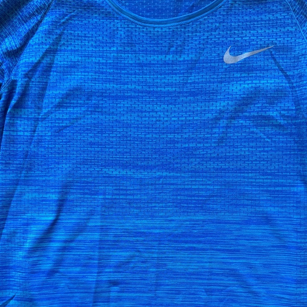 Nike Dri Fit Shirt Mens S Blue Long Sleeve Running Gym Thumb Holes - Picture 5 of 8